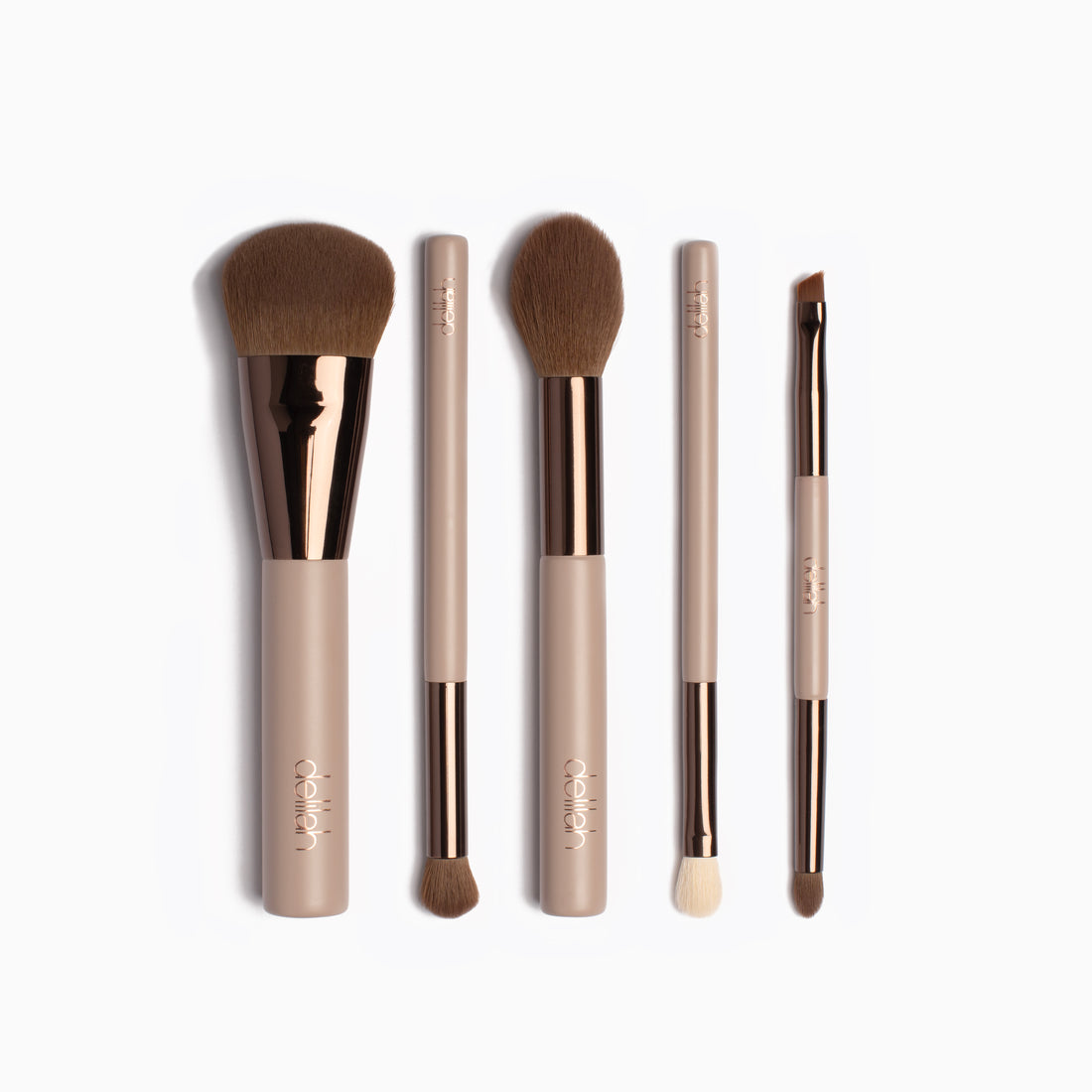 Delilah Eyeshadow Brush